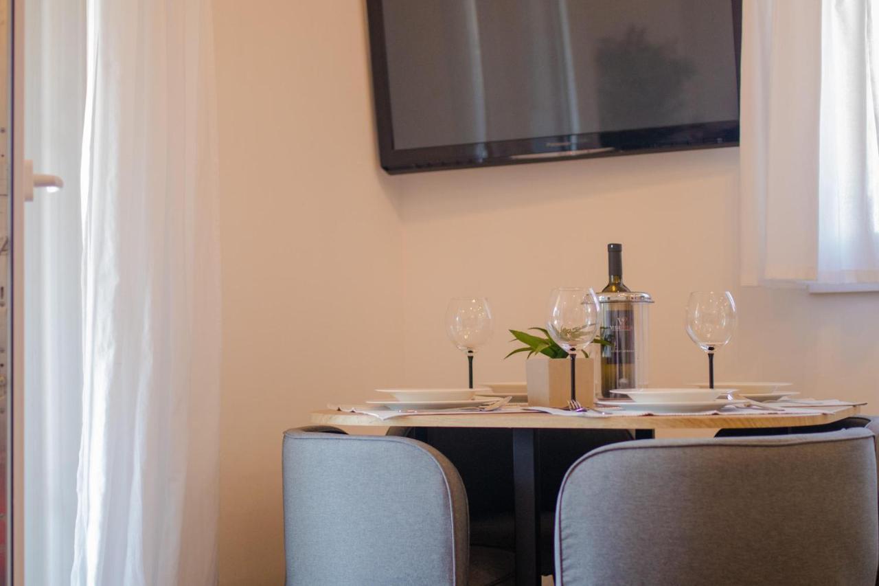 Apartments Aki マリンスカ エクステリア 写真