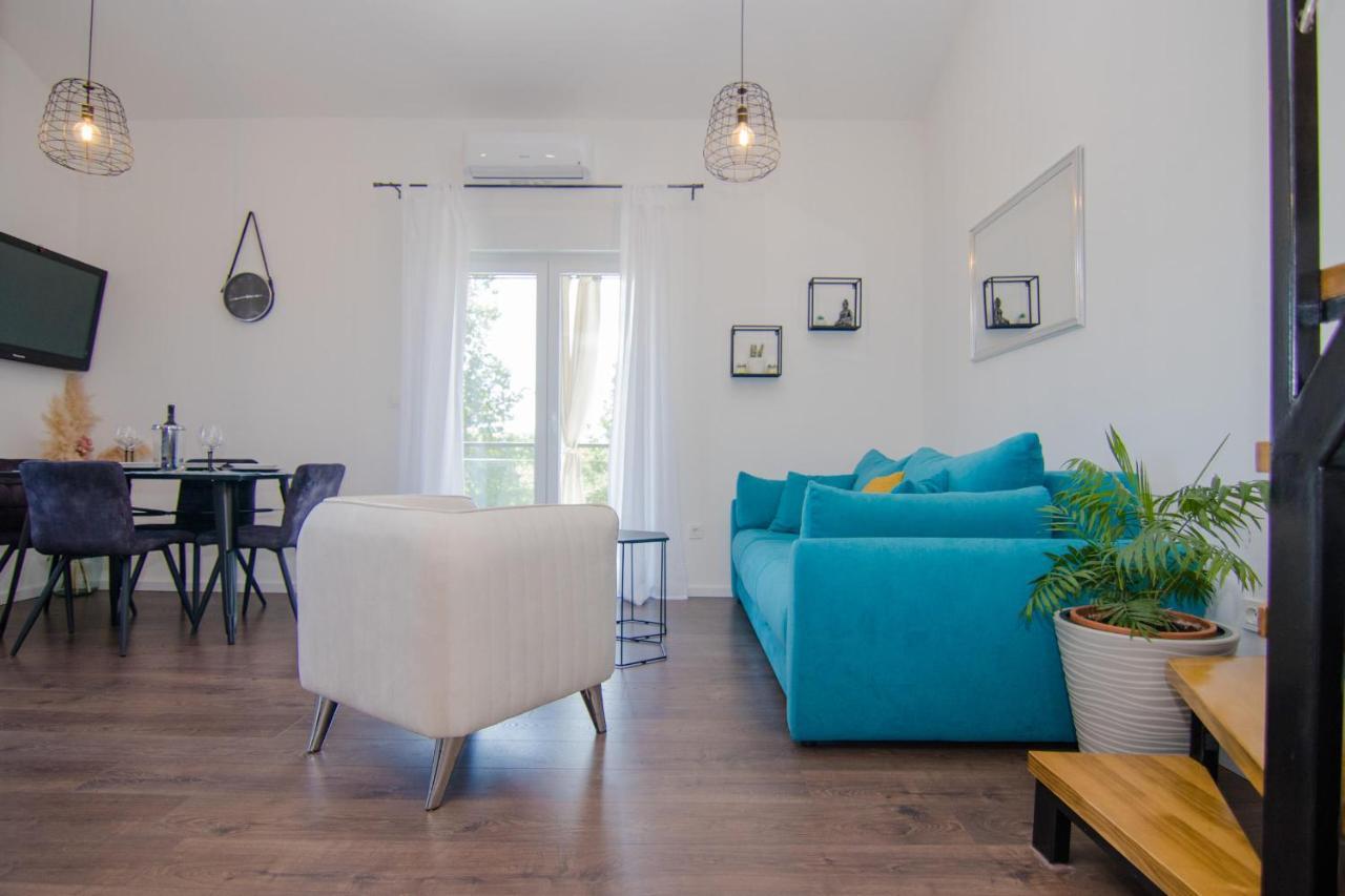 Apartments Aki マリンスカ エクステリア 写真