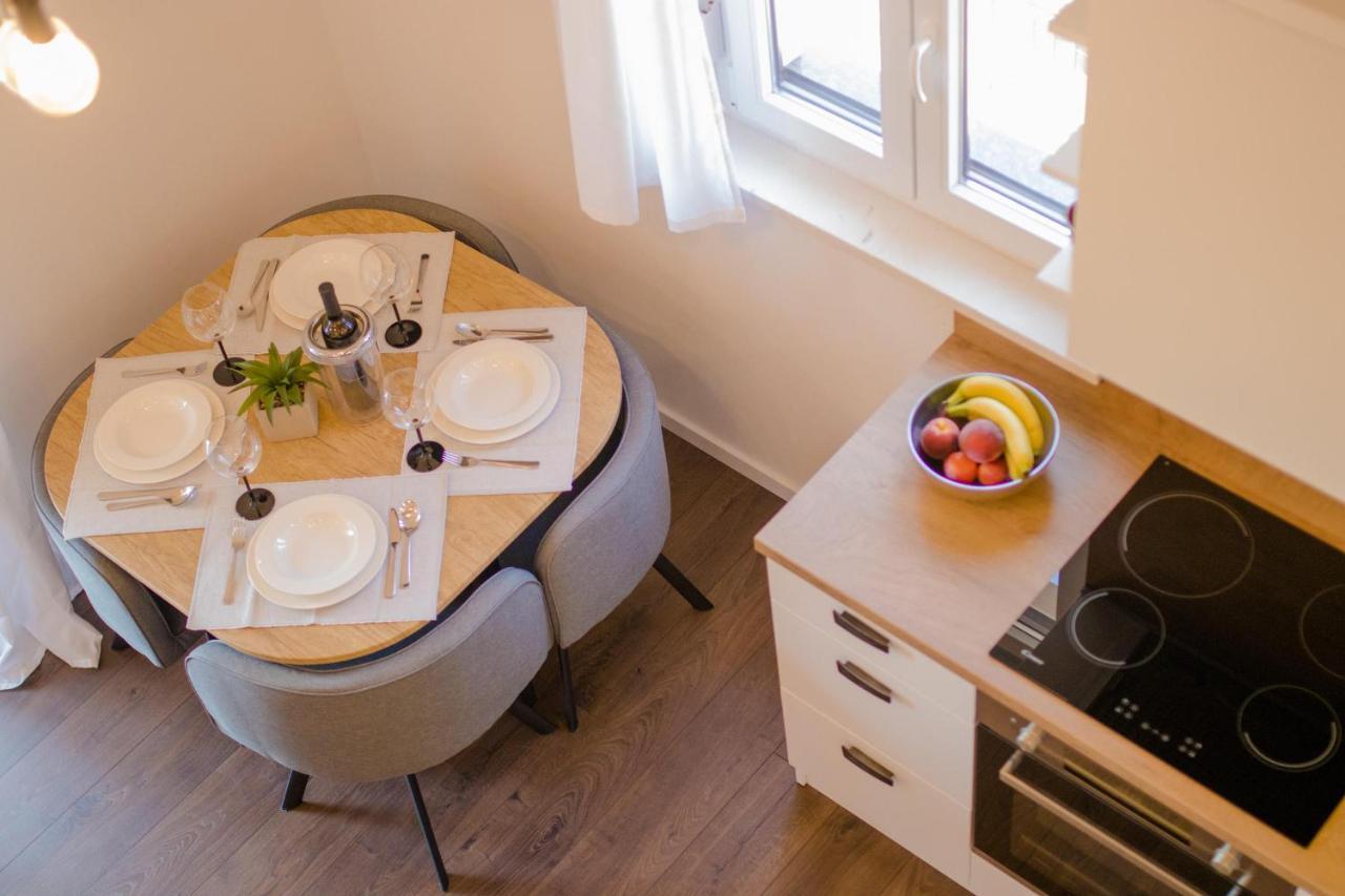 Apartments Aki マリンスカ エクステリア 写真